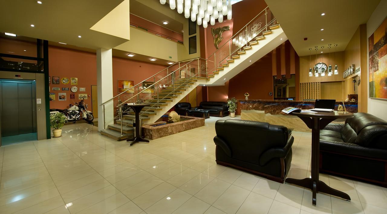Grand Hotel Тршебич Екстер'єр фото